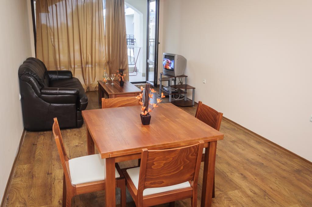 Cantilena Aparthotel