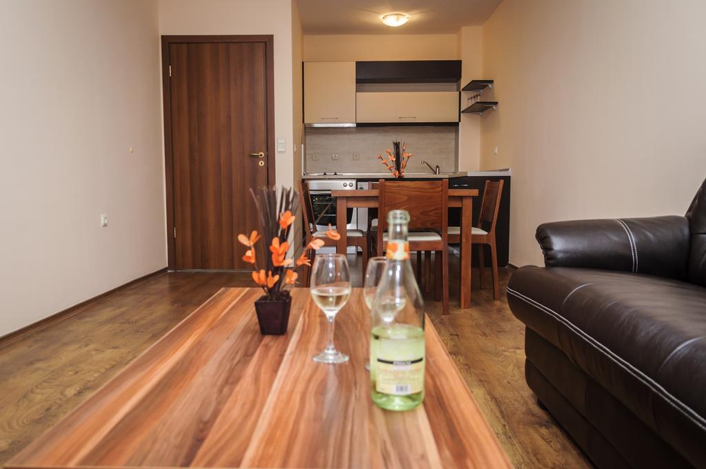 Cantilena Aparthotel