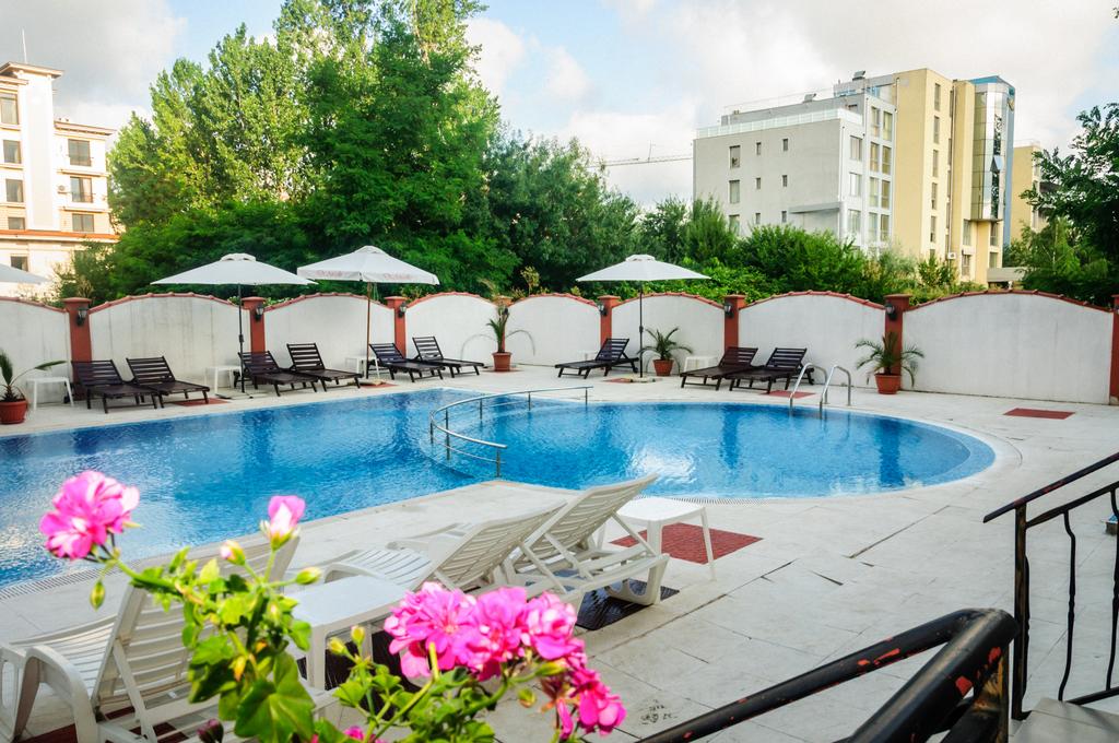 Cantilena Aparthotel