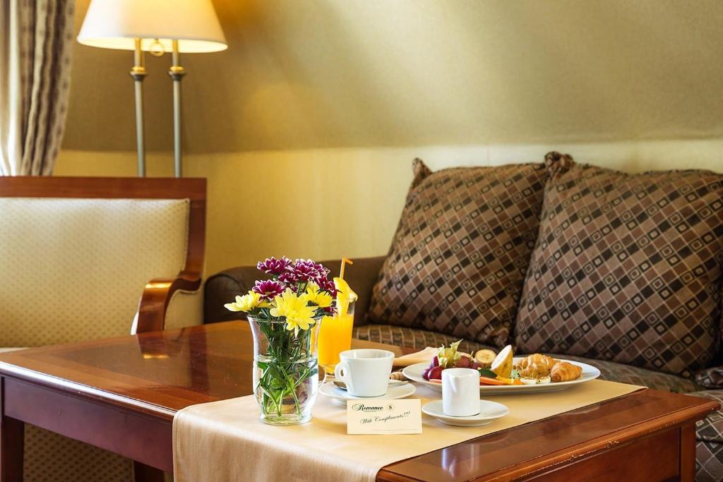 Romance and Family Suites