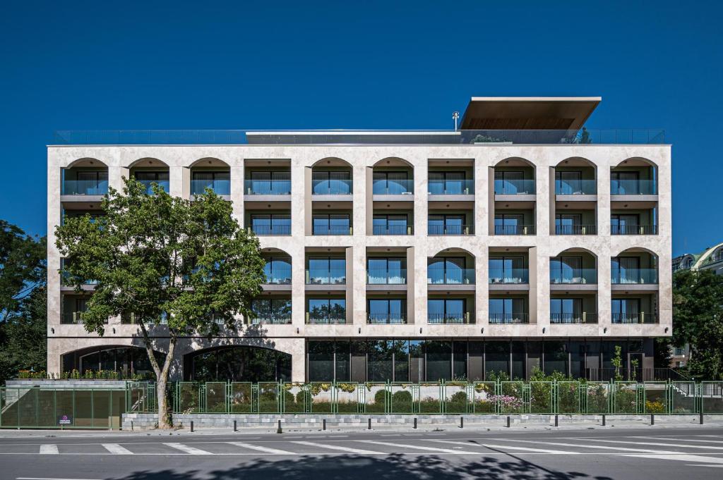 Romance and Family Suites