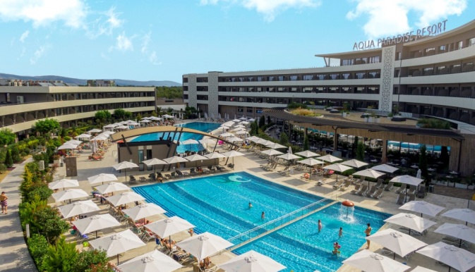 Aqua Paradise Resort