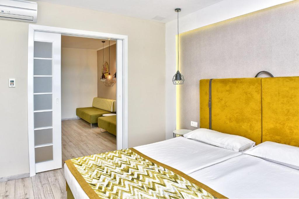 Grifid Encanto Beach (former Sentido Golden Star)