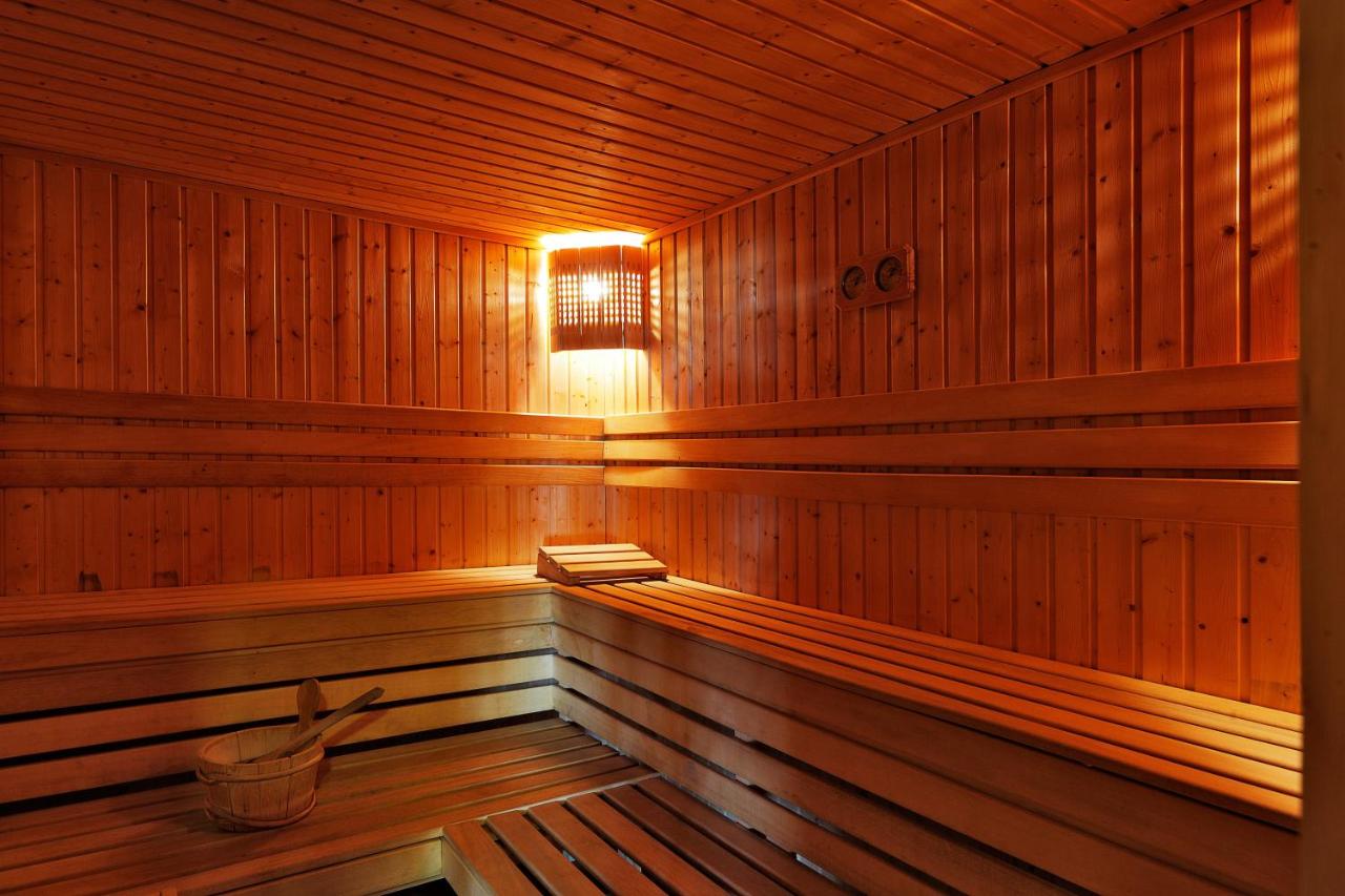 Forest Nook Aparthotel_Annex building