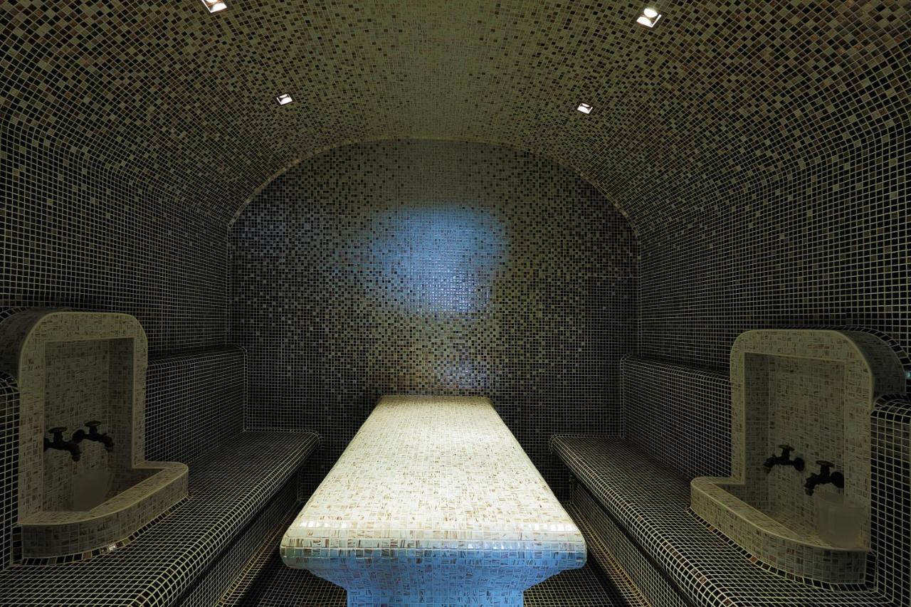 Forest Nook Aparthotel_Annex building