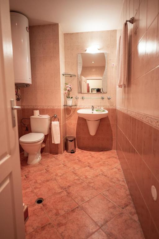 Paradise Green Park Aparthotel