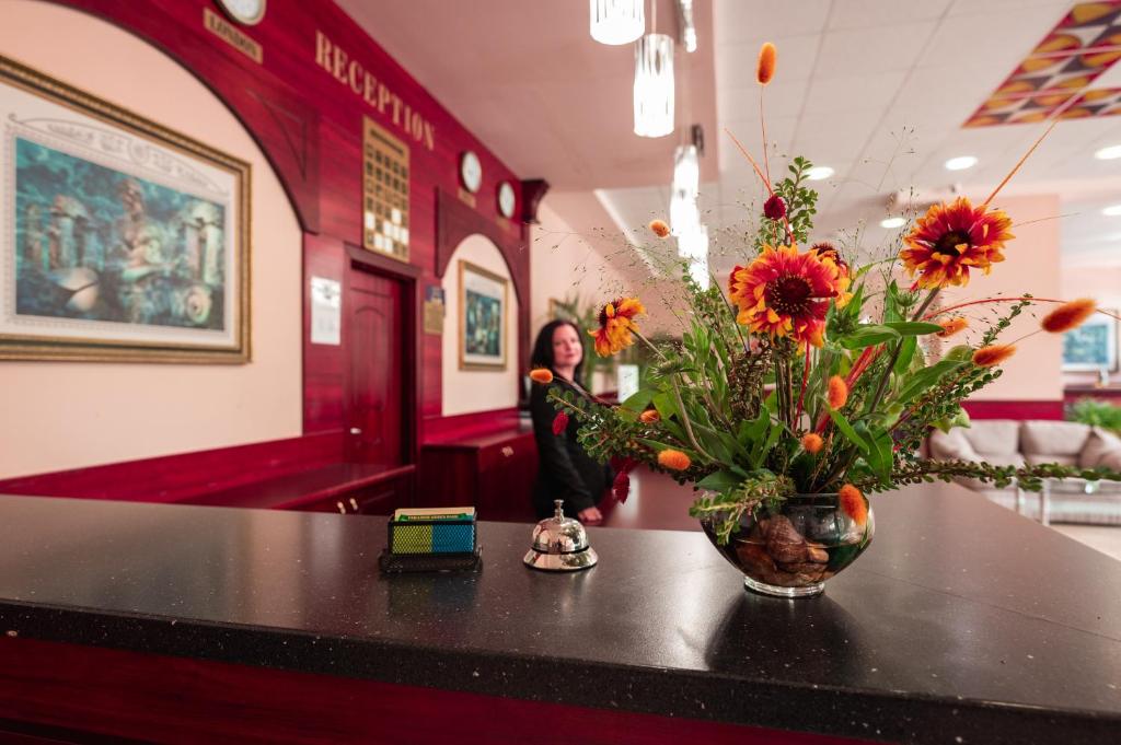 Paradise Green Park Aparthotel