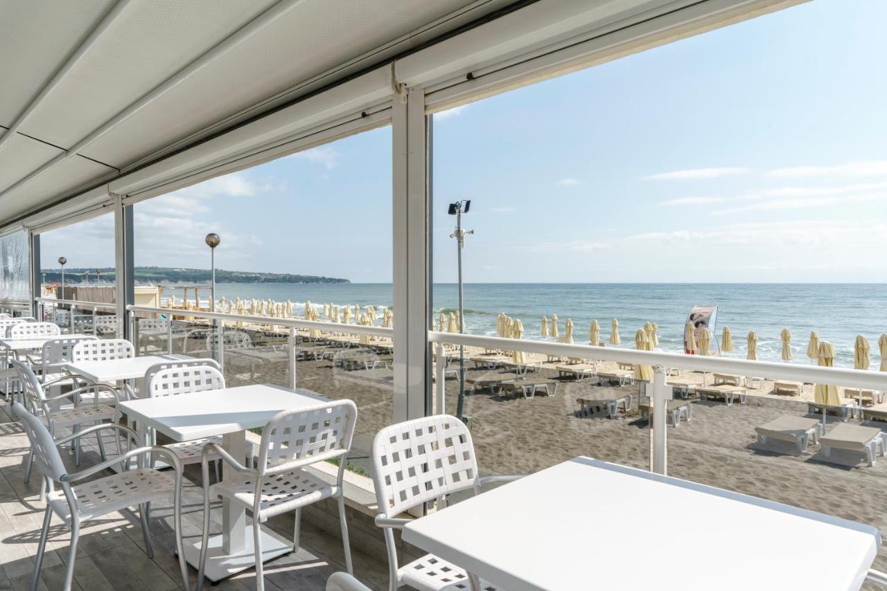 AluaSun Helios Beach