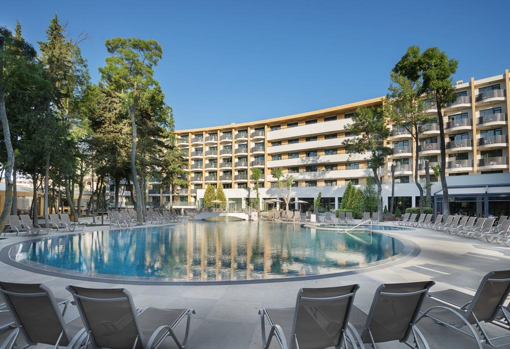 HVD Club Bor, Солнечный берег