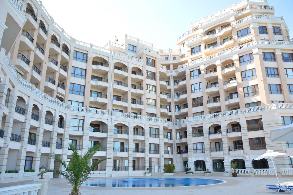 Cabacum Beach Residence