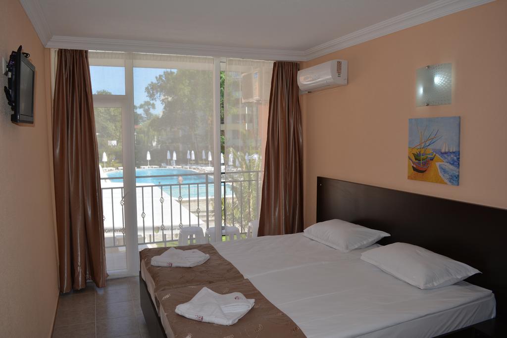 Hotel Riva Park 4*