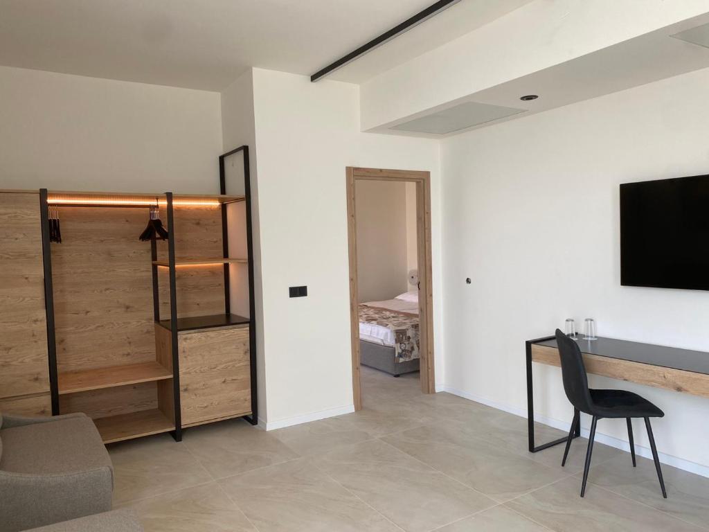 SH Dolce Mare (ex.SH Splendido Mare, ex. Mimosa Sunshine)