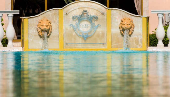 Anastasia-Venera Palace Aparthotel