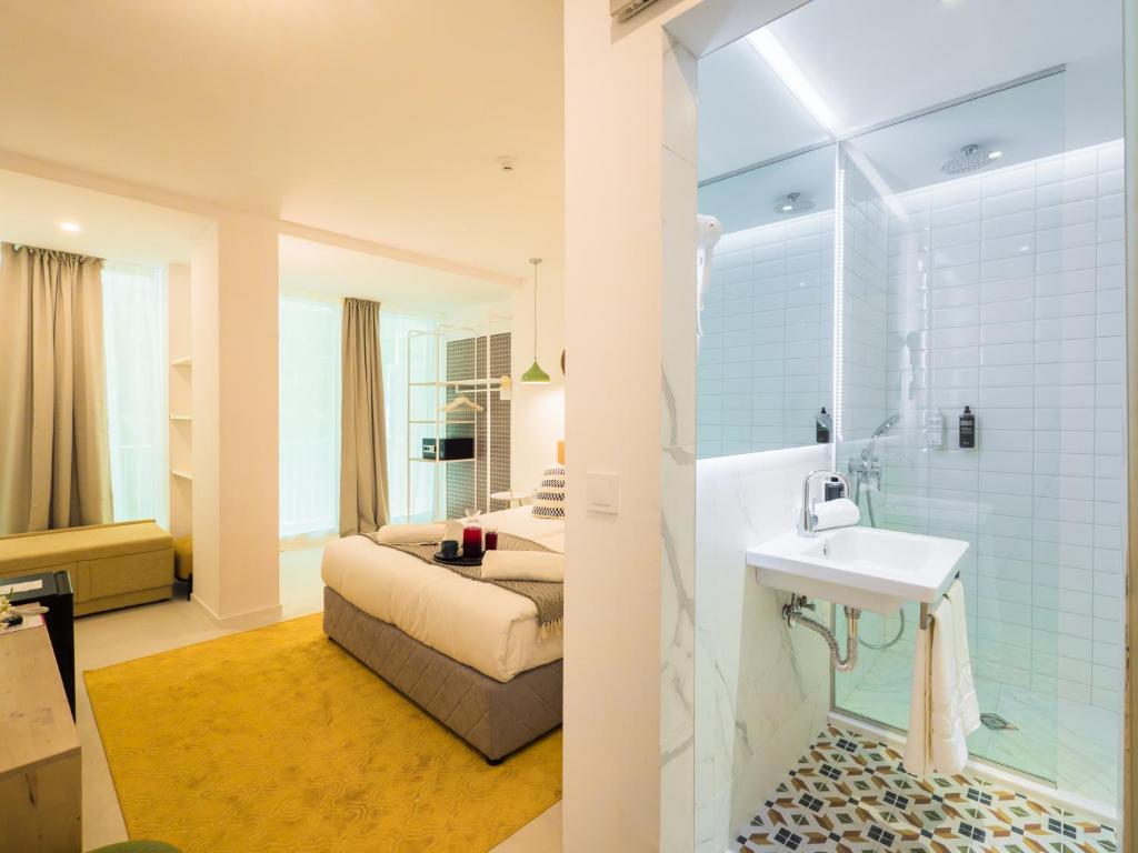 Ibis Styles Roomer Hotel