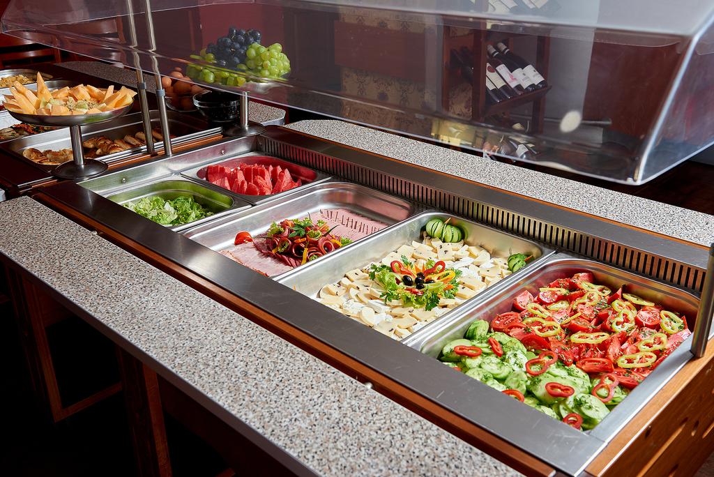 St. Peter & Pavel 3*