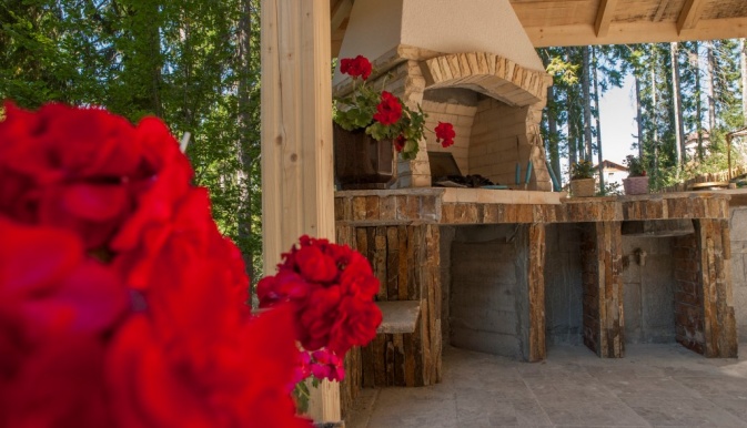 Green Life Family Apartments/former Evridika Hills