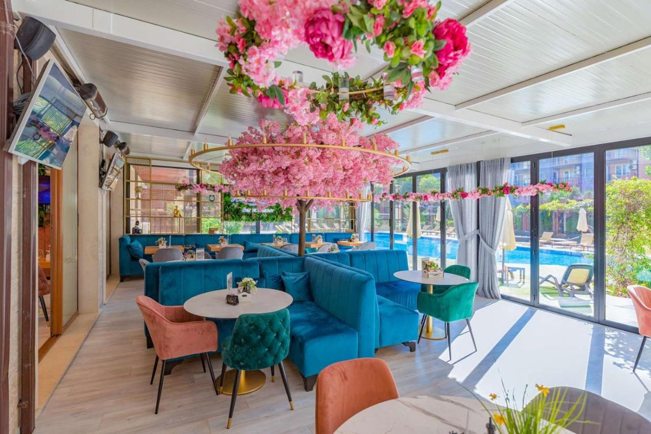 Harmony Suites 2/3 Aparthotel