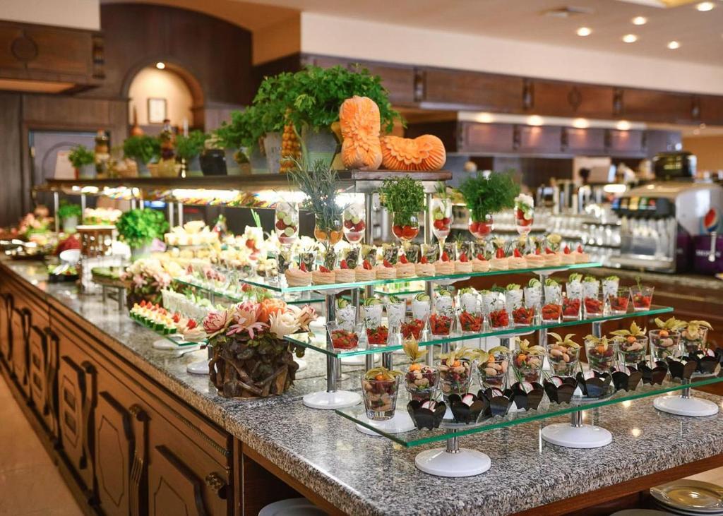 Moko Beach by Grifid