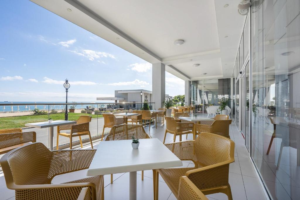 Grifid Encanto Beach (former Sentido Golden Star)