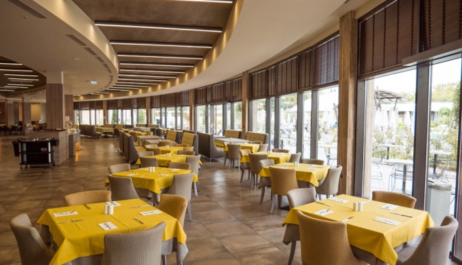 Aqua Paradise Resort