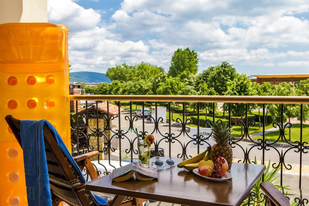 Lotus 3* Sunny beach