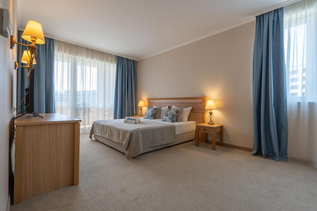 DIT Majestic Beach Resort