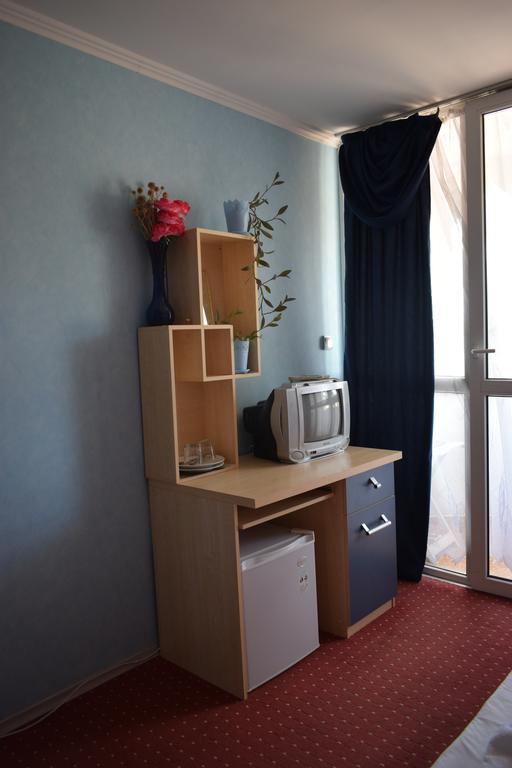 Sunny - Viki Guest House