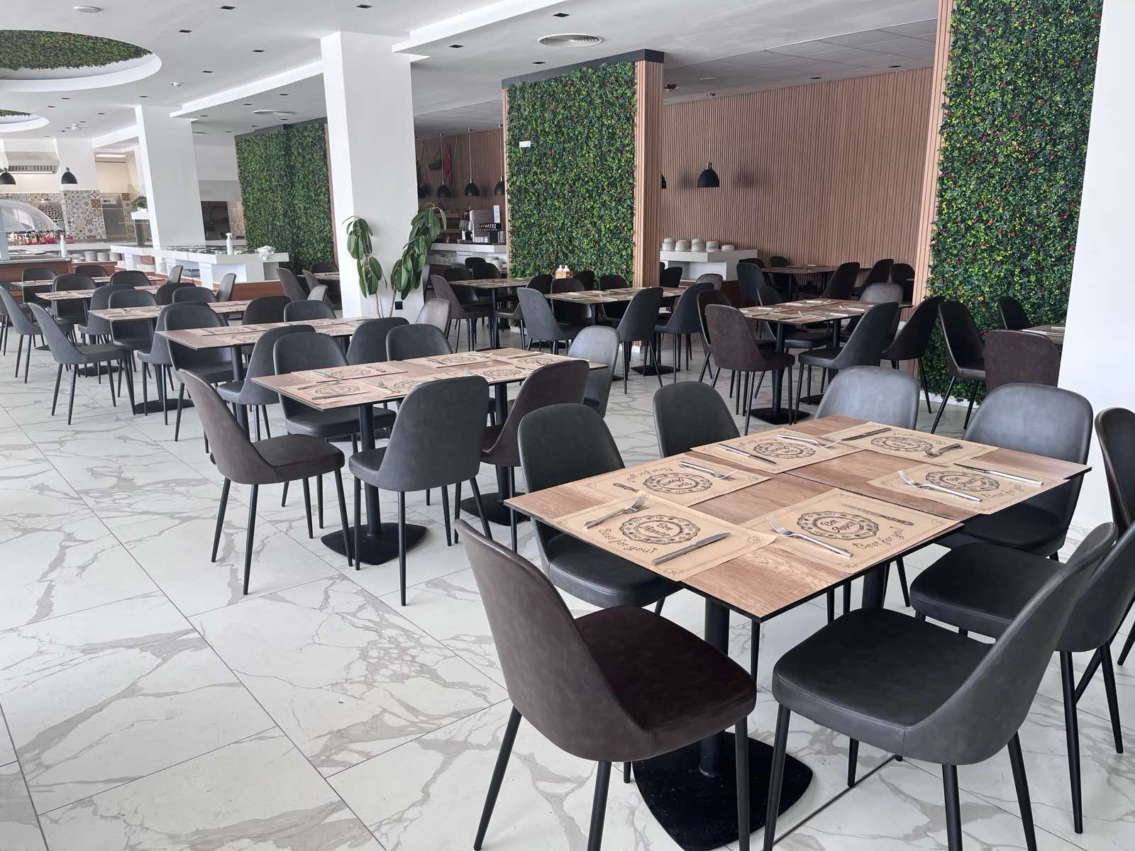 Bavaro (ex. Korona) ****