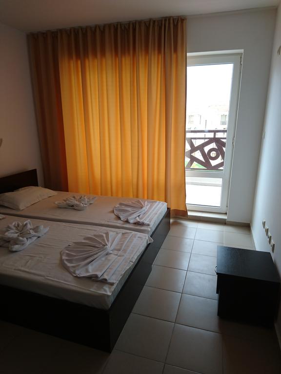 Royal Palm Aparthotel