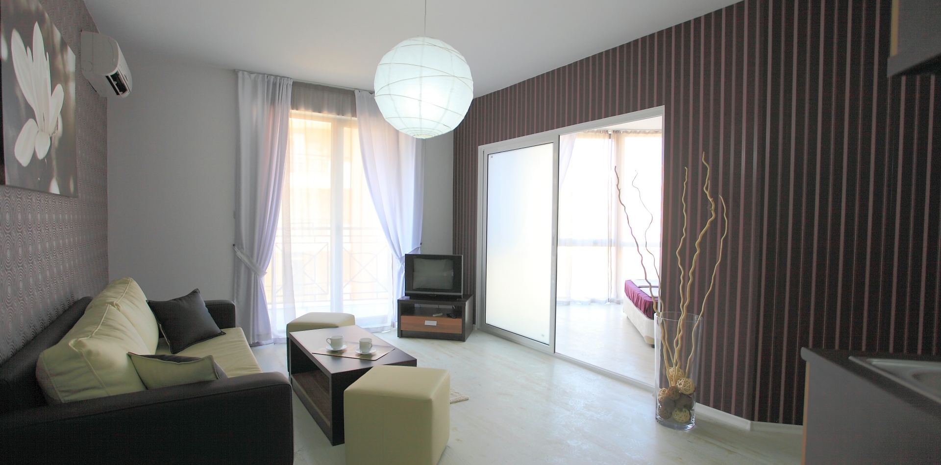 Aparthotel Rainbow III & IV