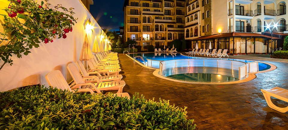 Rose Village, SUNNY BEACH