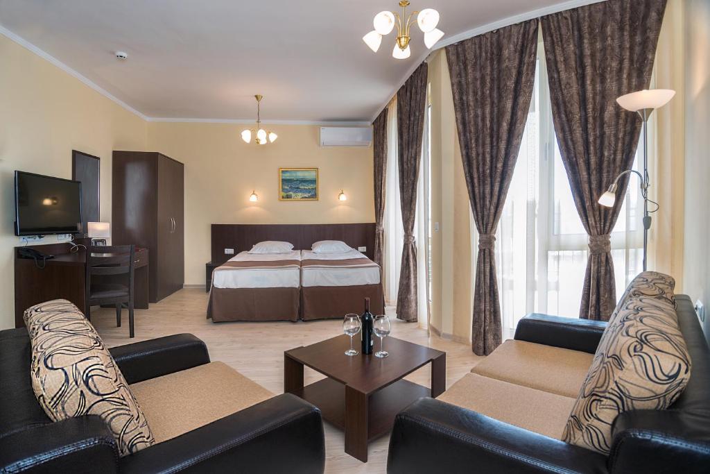 Rome Palace Deluxe Aparthotel