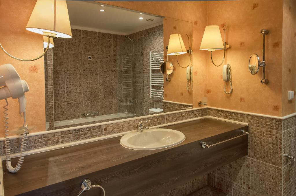 Royal Beach PM Aparthotel