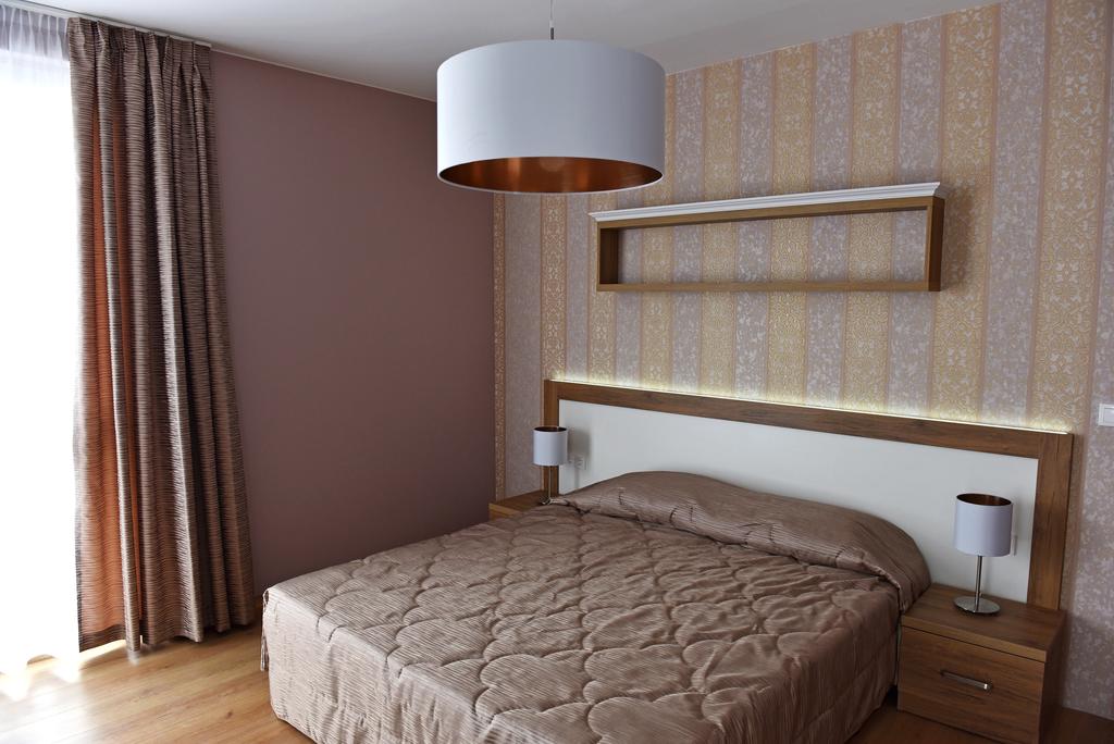 Lucky Ravda Apartments
