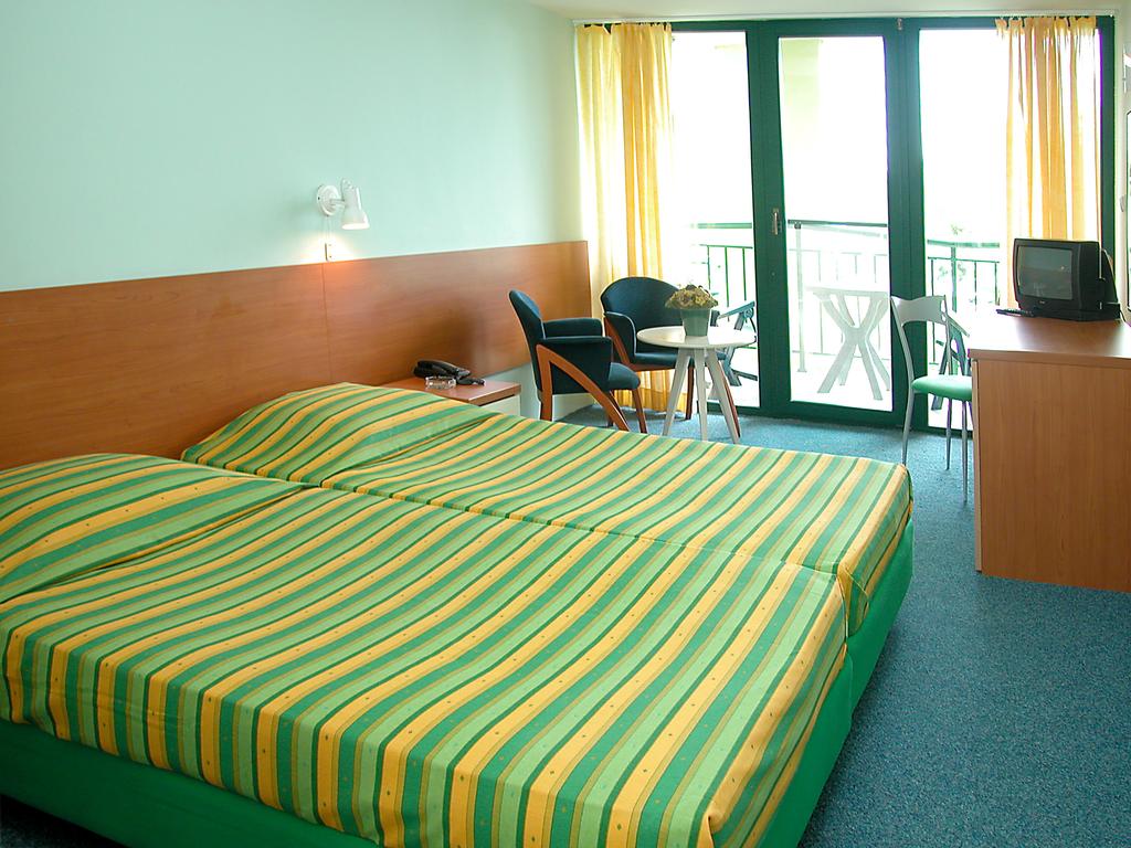 Trakia 3*,  Sunny beach