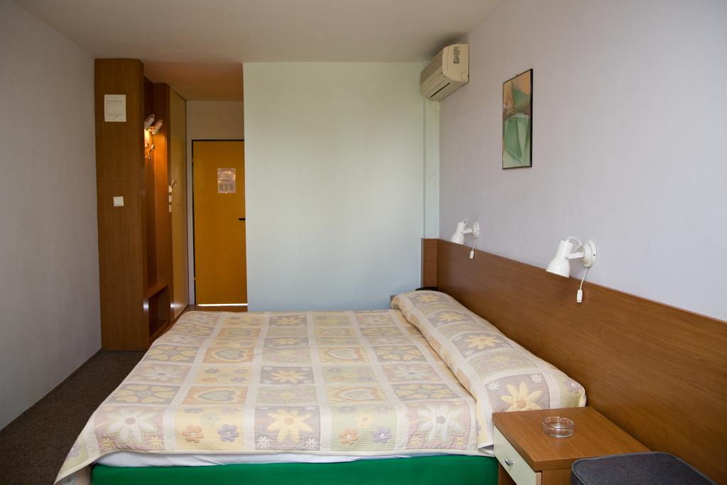 Trakia 3*,  Sunny beach