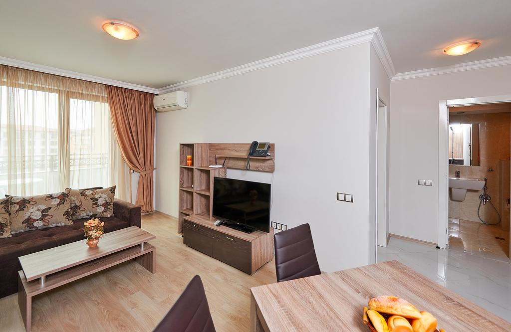 BOUTIQUE ROSE GARDENS 3*, Pomorie