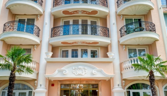 Anastasia-Venera Palace Aparthotel