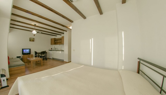 Green Life Family Apartments/former Evridika Hills