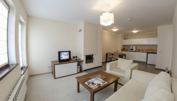 Green Life Family Apartments/former Evridika Hills