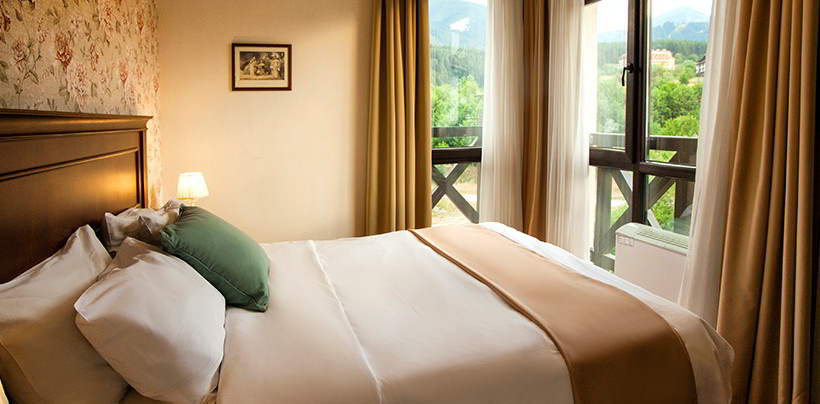 PREMIER LUXURY MOUNTAIN RESORT AH