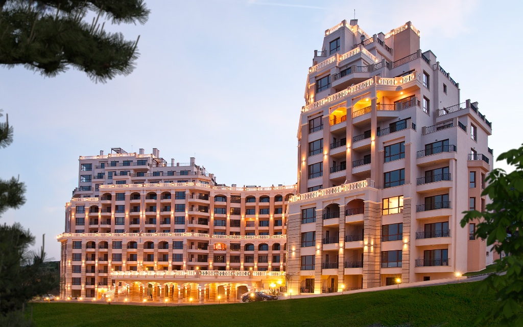 Cabacum Beach Residence