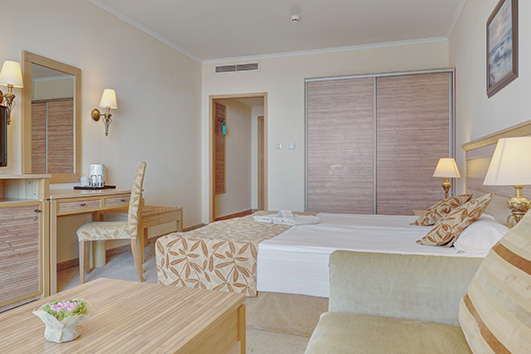 DIT Majestic Beach Resort