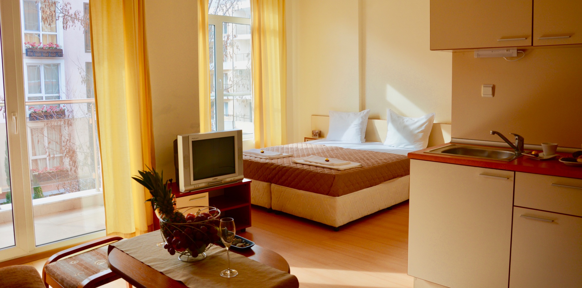 Aparthotel Rainbow II