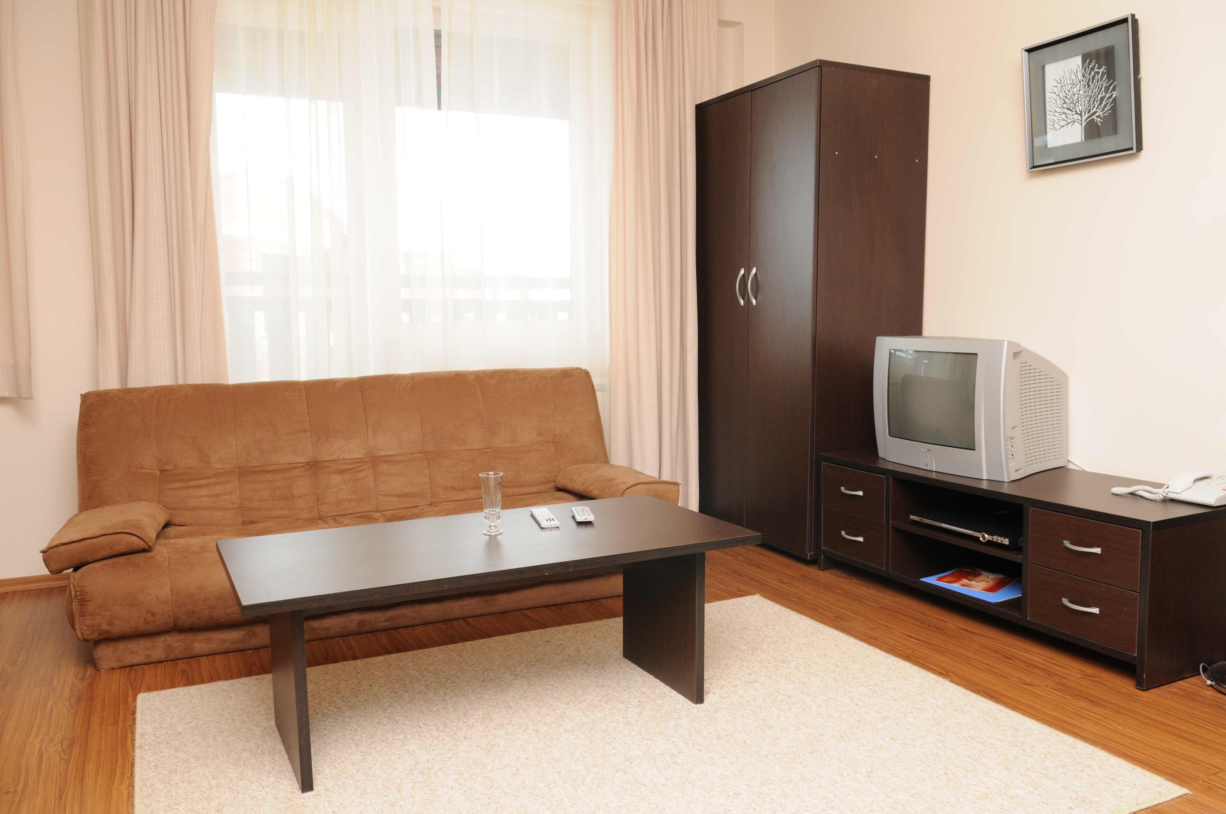 ROYAL TOWERS APARTHOTEL- SPR