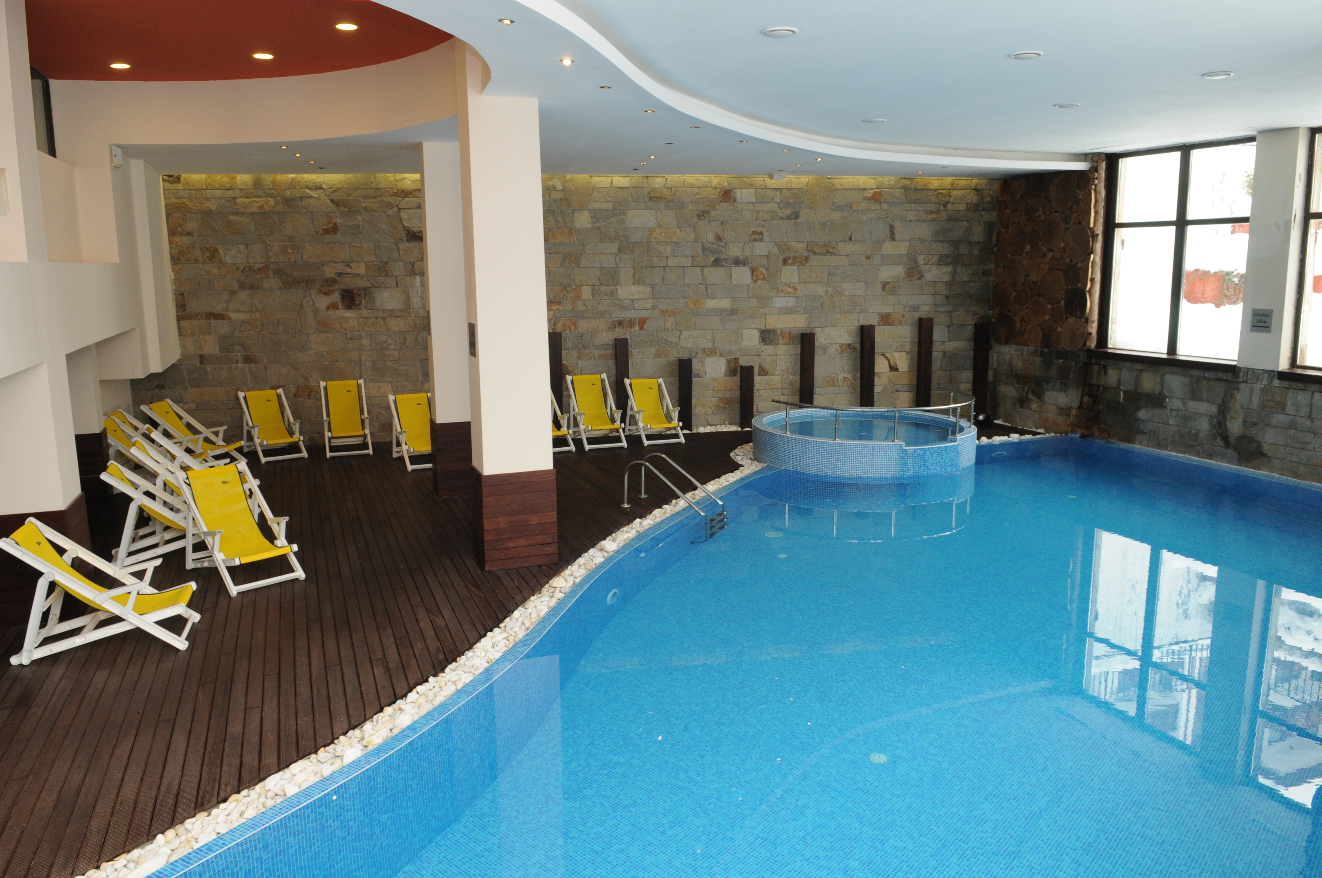 ROYAL TOWERS APARTHOTEL- SPR