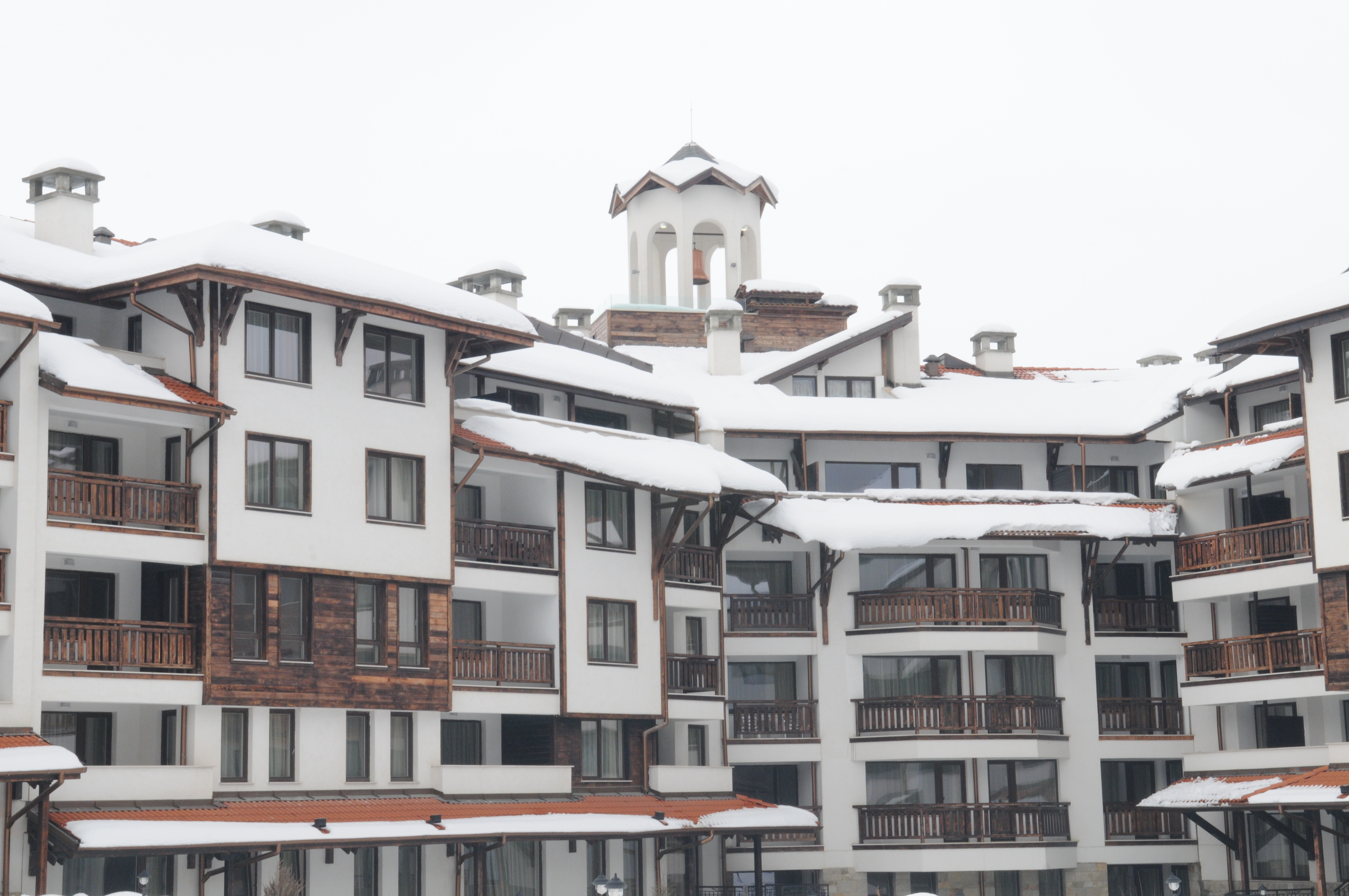 ROYAL TOWERS APARTHOTEL- SPR