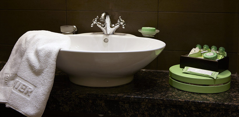 PREMIER LUXURY MOUNTAIN RESORT AH