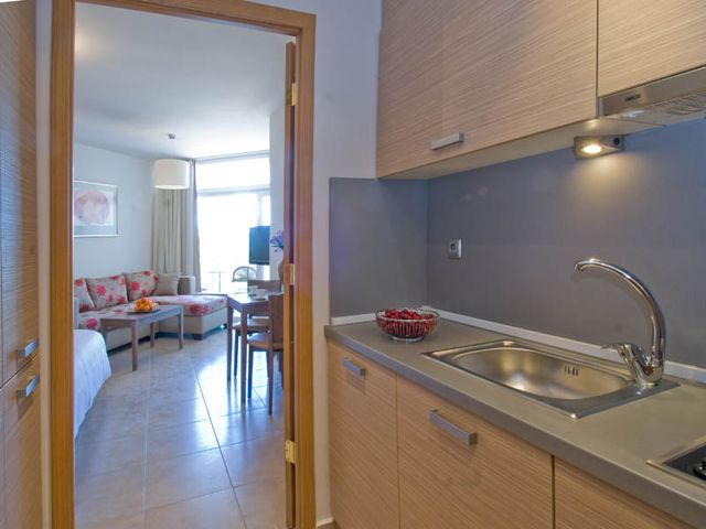 South Pearl 3* South Pearl 3*