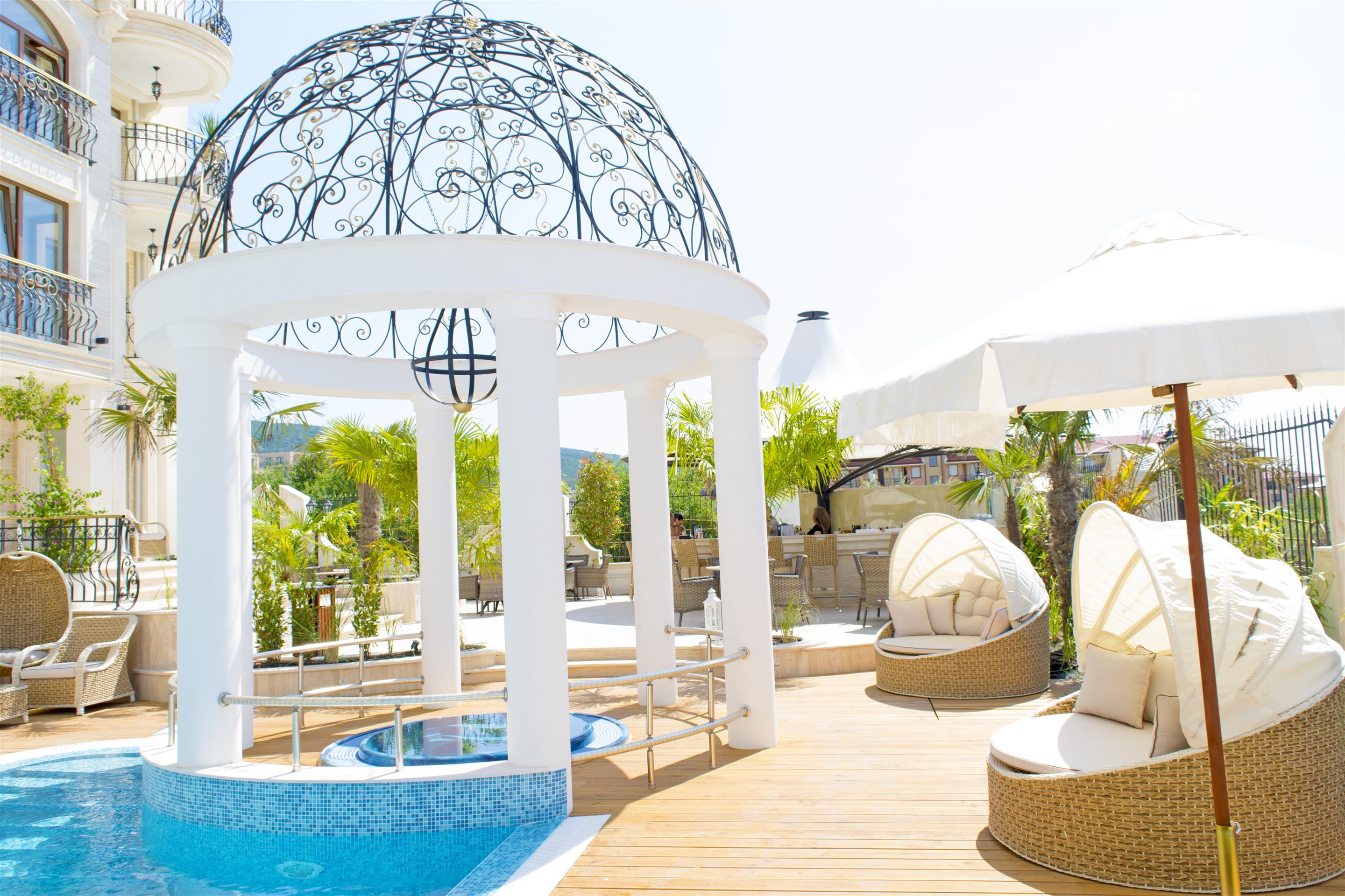 Harmony Suites 10 Saint Vlas